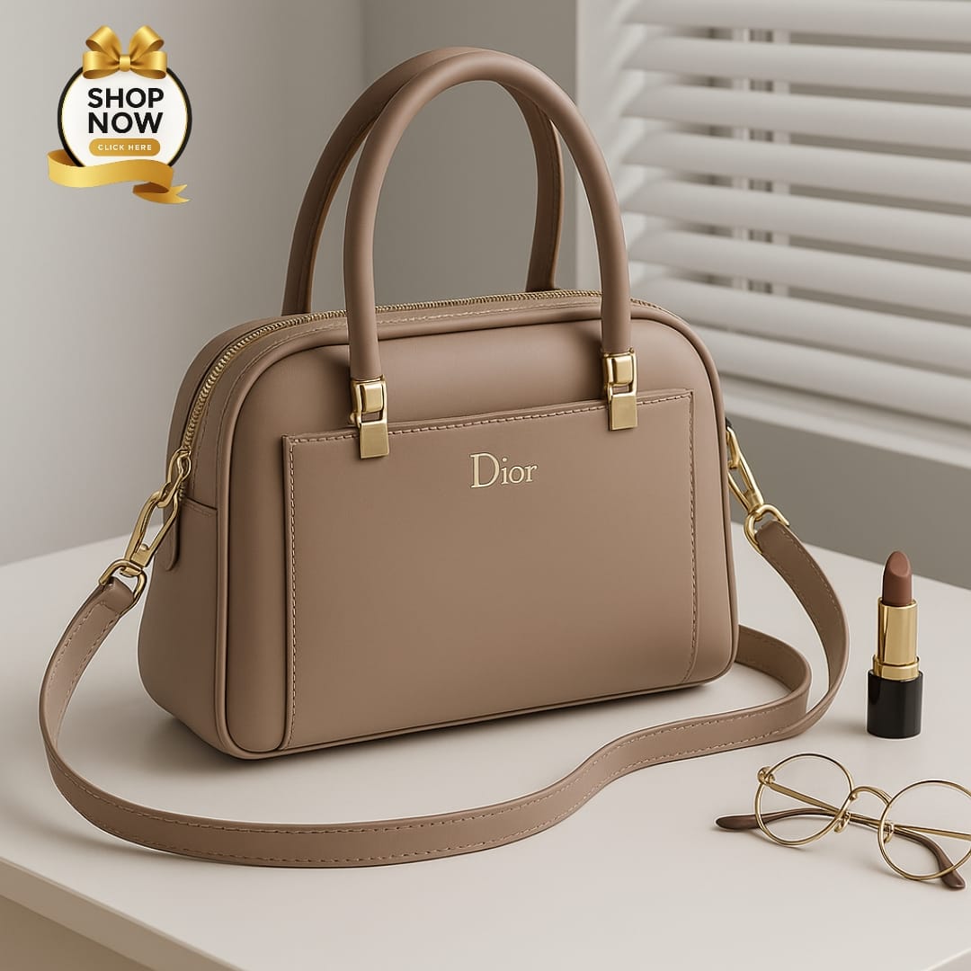 Elegant Structured Leather Handbag – Luxury Designer Style