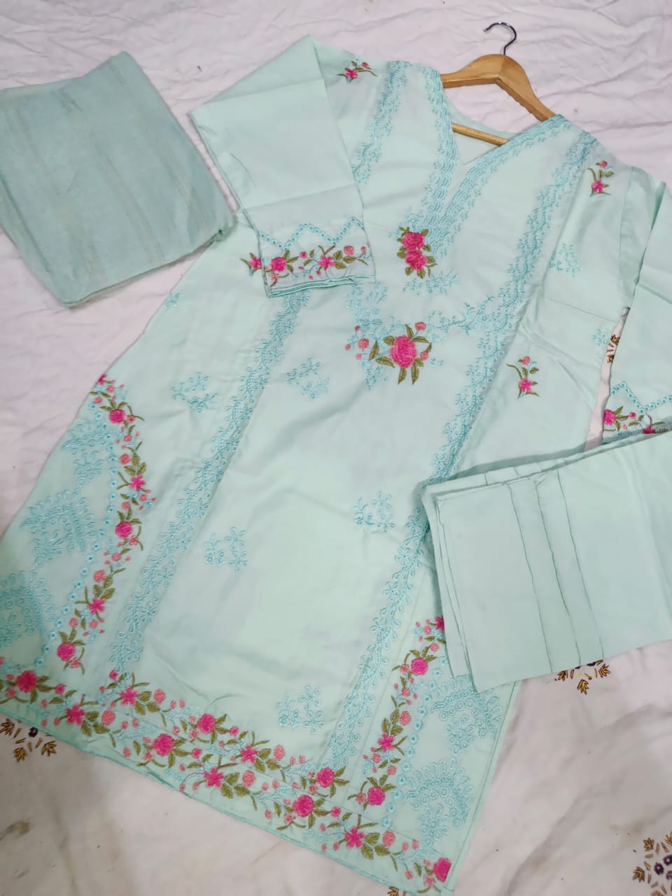 Kurta, Trouser & Dupatta Set